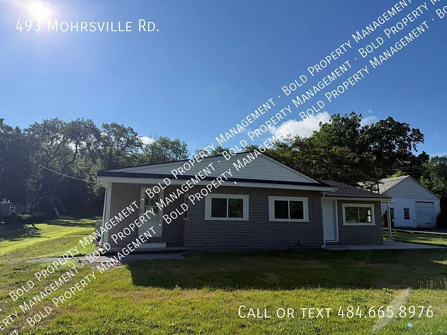 493 Mohrsville Rd