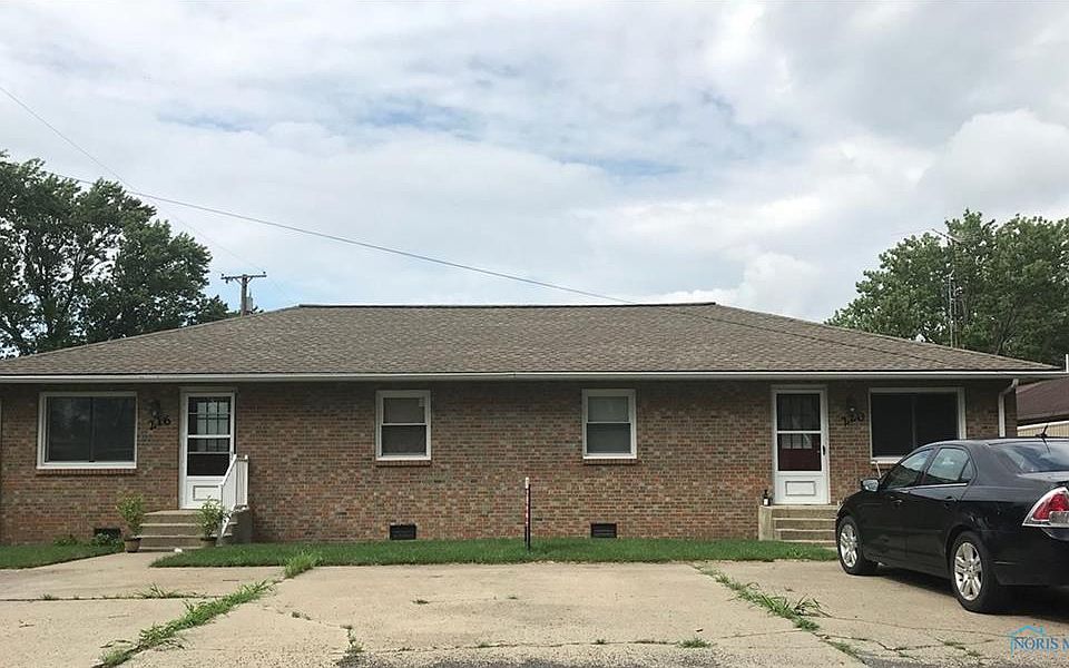 1st image of 216 Frazier Ave