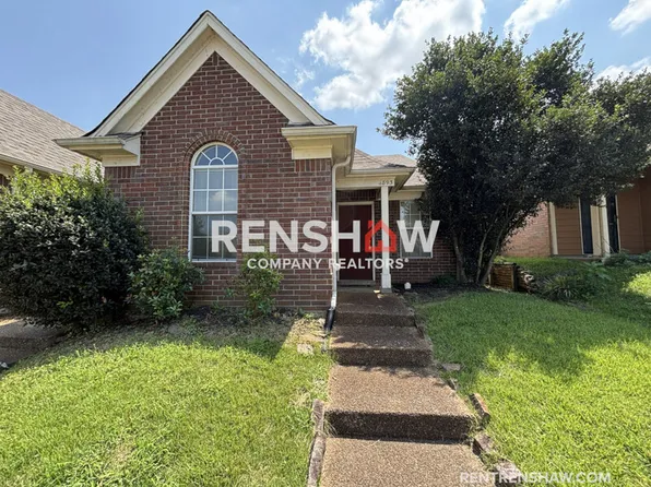 6893 Century Oaks Dr, Cordova, TN 38018