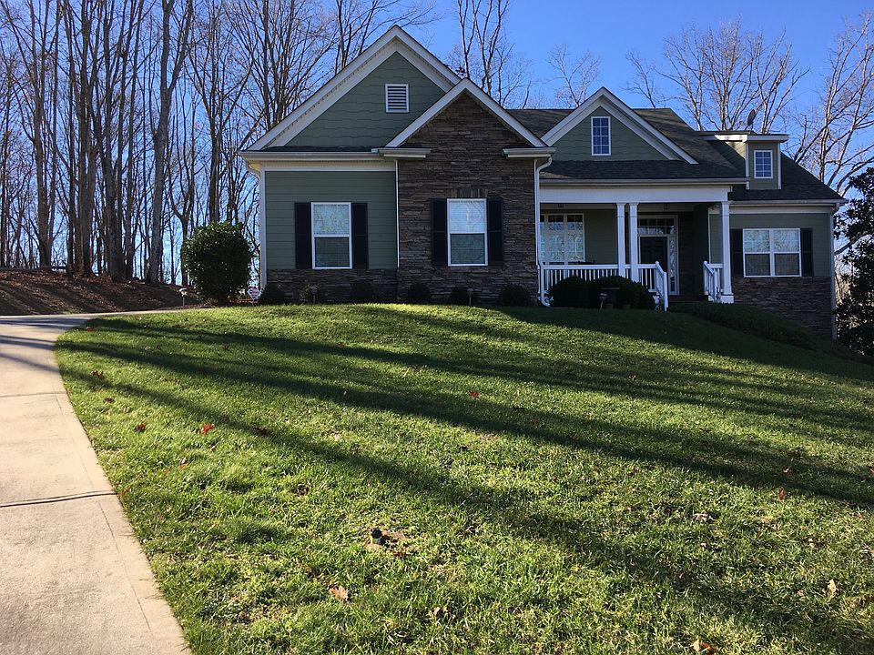 1st image of 65 Lake Laurel Ct