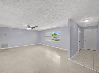 1807 Arizona Ave, Fort Pierce, FL 34982
