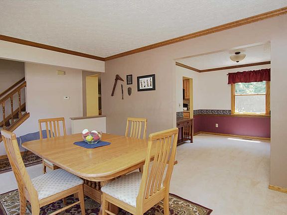 5th image of 205 Glenhurst Ct