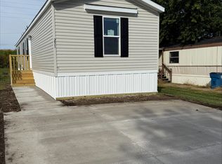 (Undisclosed Address), Davenport, IA 52806