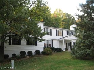 5911 Freds Oak Rd, Burke, VA 22015