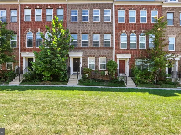 7204 Barrberry Ln, Beltsville, MD 20705