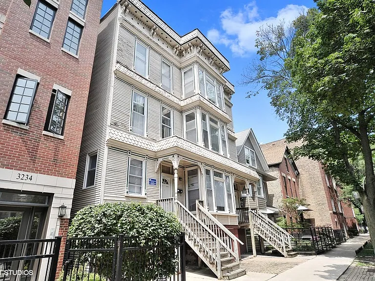 3236-38 N. Clifton Ave. — Photo 1