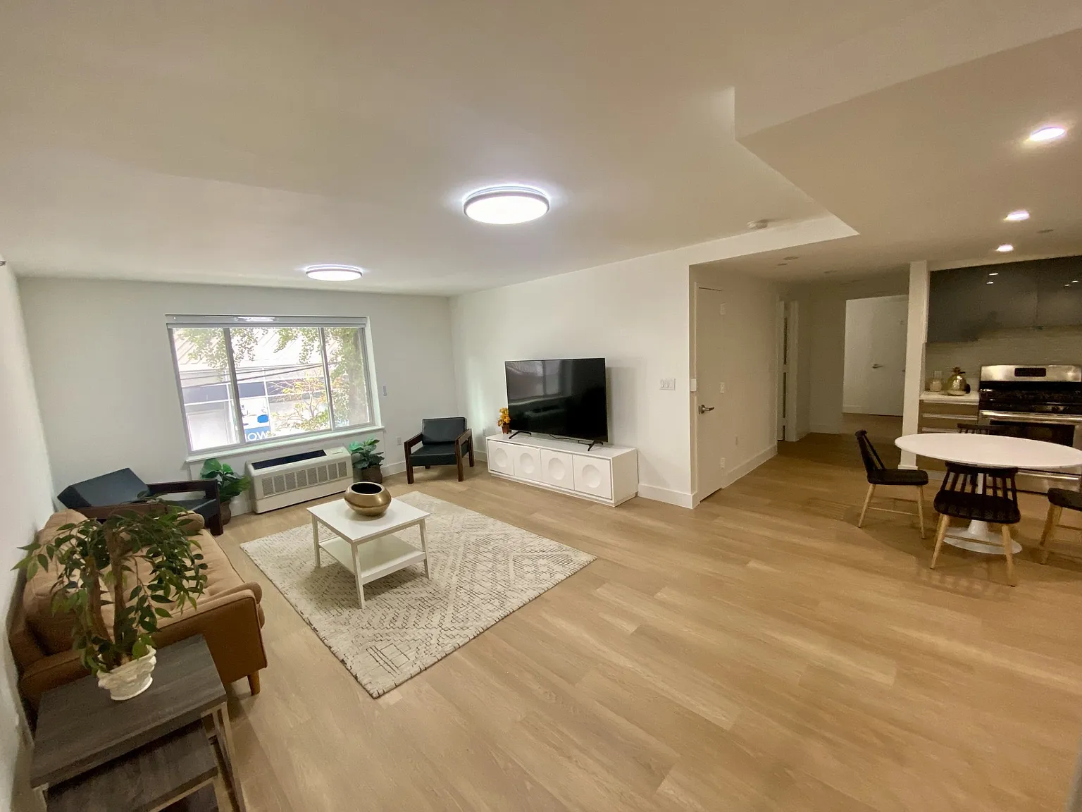 47-05 5th Street — Photo 1