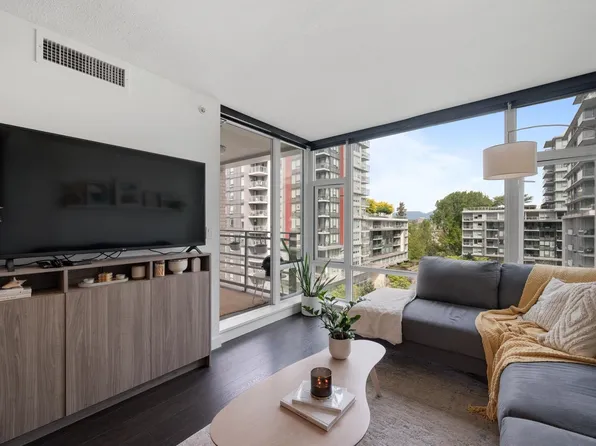 8800 Hazelbridge Way #911, Richmond, BC V6X 0S3