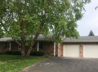 210 Heder Dr, Slinger, WI 53086