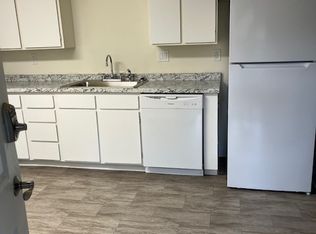 1052 8th Ave #18023556, Longview, WA 98632