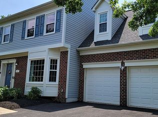 407 Tearose Pl SW, Leesburg, VA 20175
