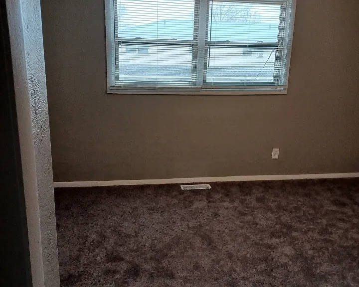 2104 E Empire St #1 — Photo 5