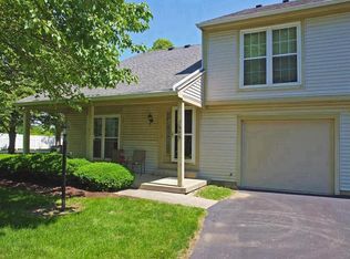 1044 Foxshire Pl, Dayton, OH 45458