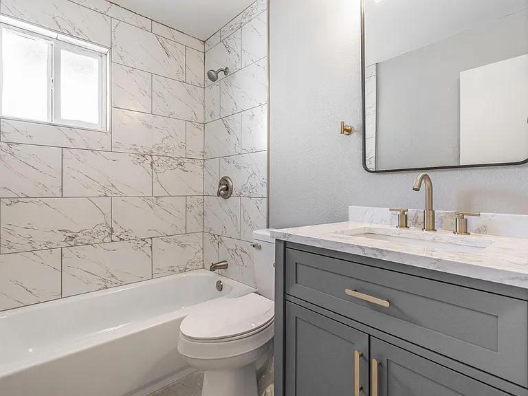 4423 N 23rd Ave #B — Photo 10