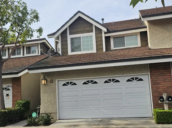 25 Weepingwood, Irvine, CA 92614
