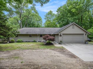 7240 N Newburgh Rd, Westland, MI 48185