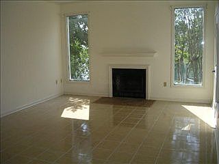 5th image of 1117 Hunters Lake Dr
