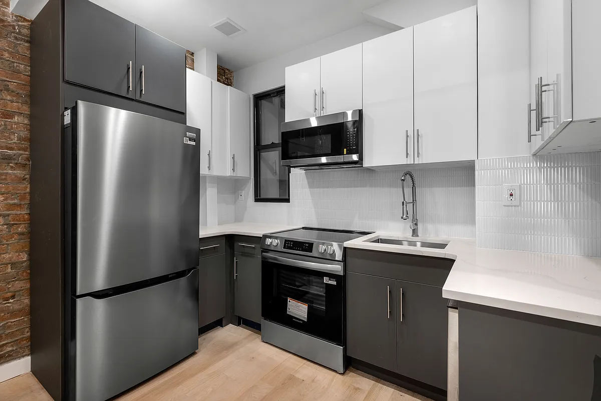Building Photo - 199 Malcolm X Blvd #1R