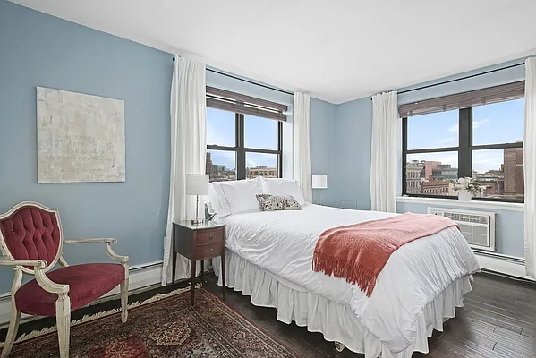 Sold by Compass | media 5