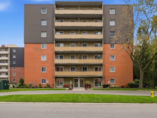 1102 Jalna Blvd #408, London, ON N6E 1X8
