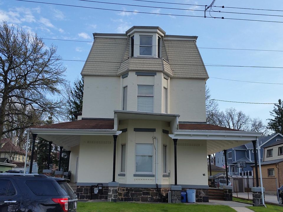 1st image of 16 Dekay St