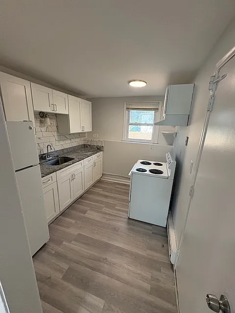 Building Photo - 11 Foote Rd #5