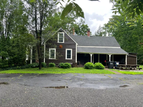 44 Summer St, Amherst, MA 01002