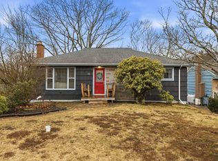 11 Ernest Ave, Dartmouth, NS B3A 2H3