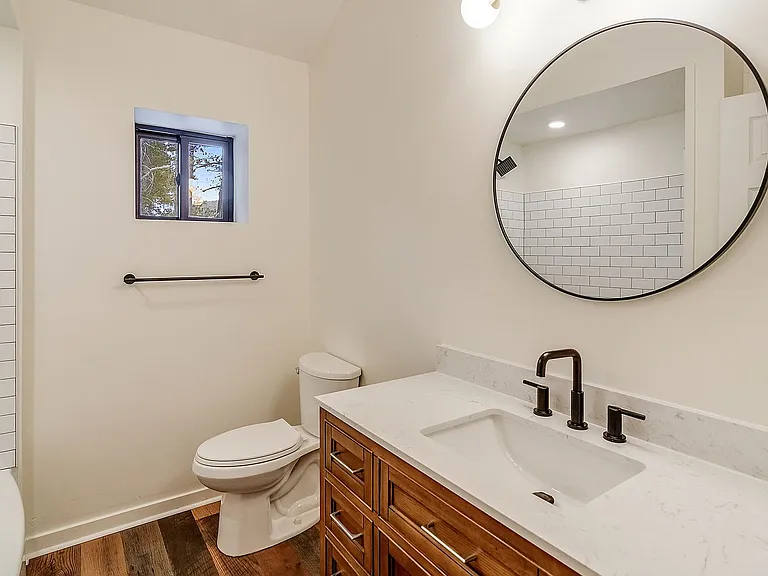 148 N Aspen St — Photo 7