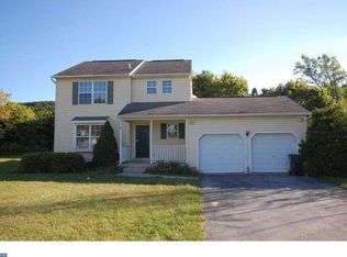 8 Magnolia Ct, Downingtown, PA