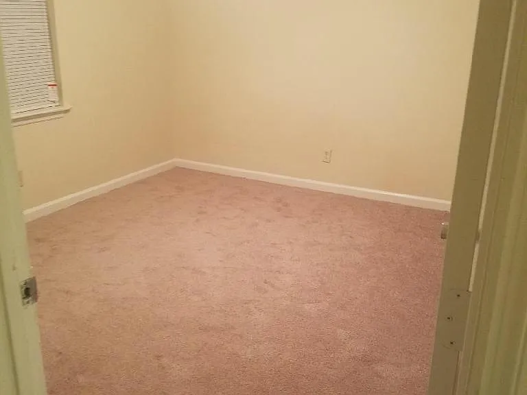 515 Mansion St #515 — Photo 5