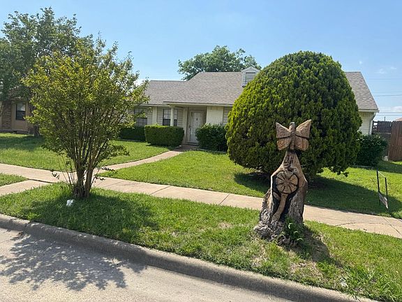 2nd image of 1113 Maydelle Ln