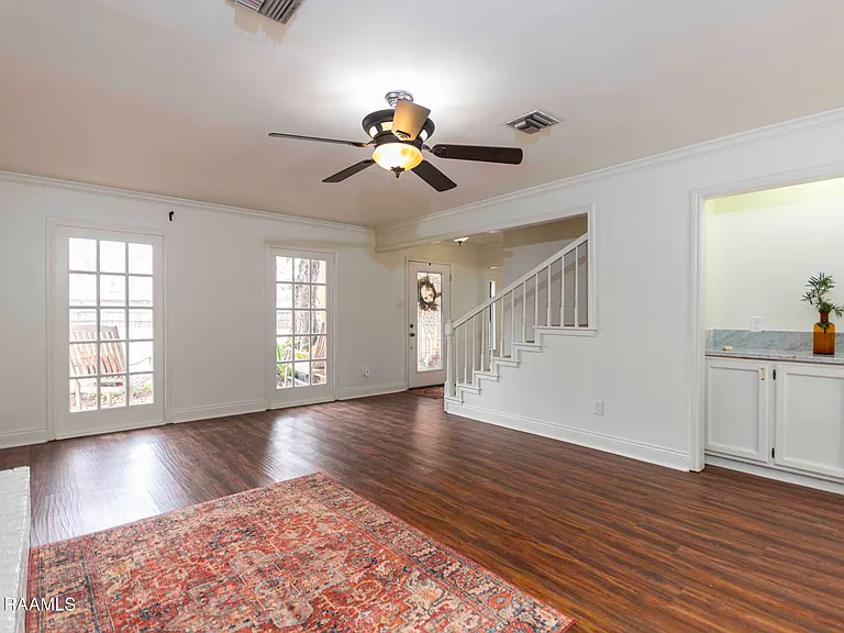 308 Burdin Rd — Photo 8
