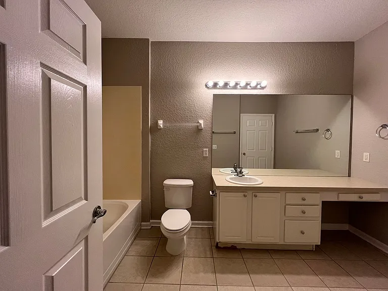 2484 San Tecla St #204 — Photo 18