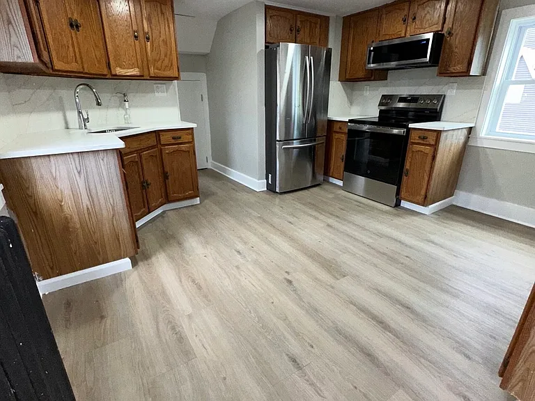 34 Bulkeley Pl — Photo 4