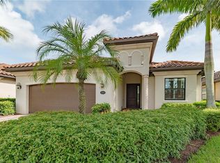 2994 Aviamar Cir, Naples, FL 34114