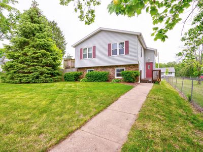 2125 5th Ave, Muscatine, IA, 52761
