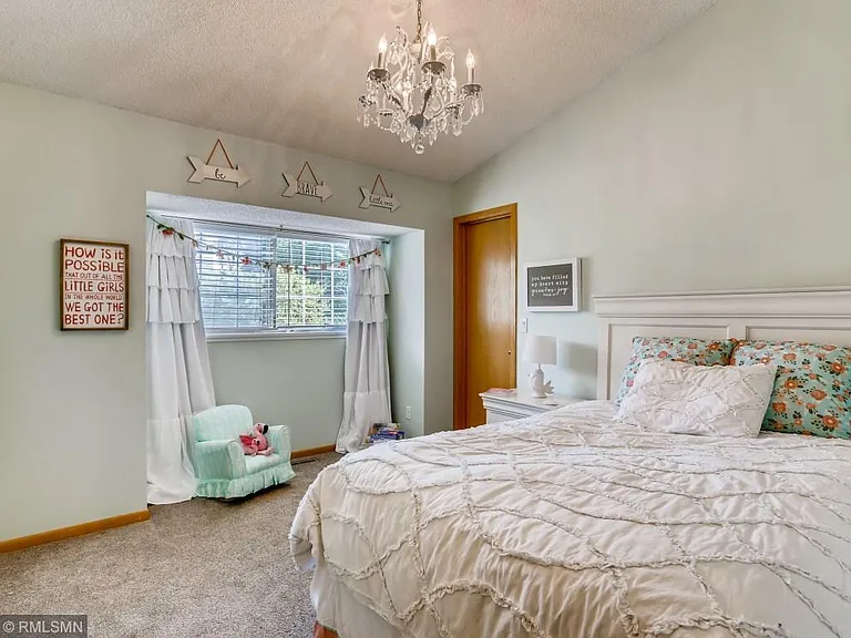 2165 Shenandoah Ct #E — Photo 20
