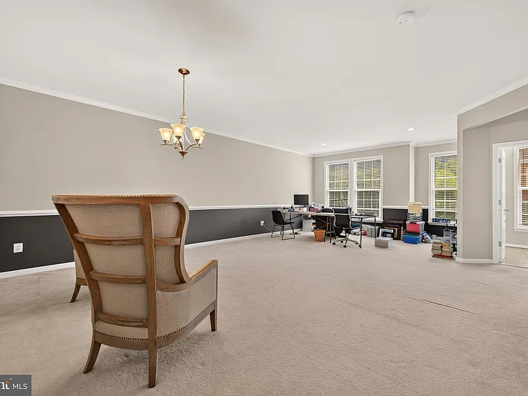 43580 Popes Creek Sq — Photo 46