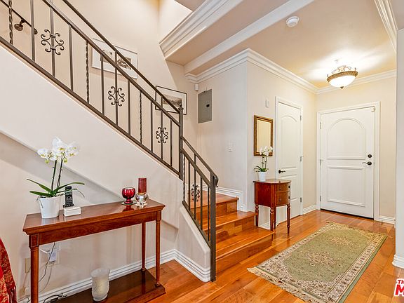 4th image of 1050 N Edinburgh Ave APT 111
