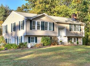 13 Cardigan Rd, Tewksbury, MA 01876