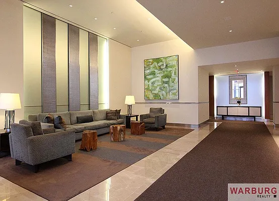 Sold by Warburg | media 6