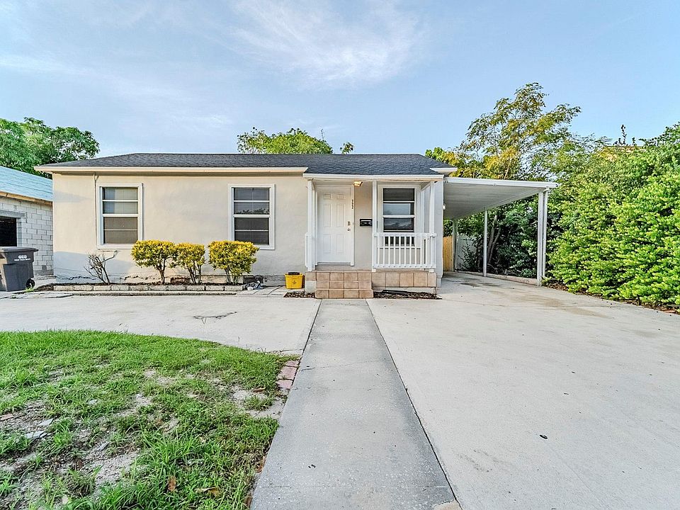 1st image of 722 Forest Hill Boulevard