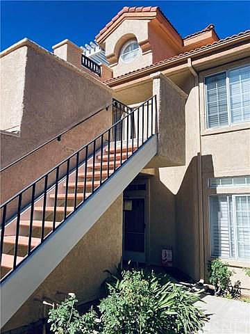 2nd image of 25869 McBean Pkwy Unit 79