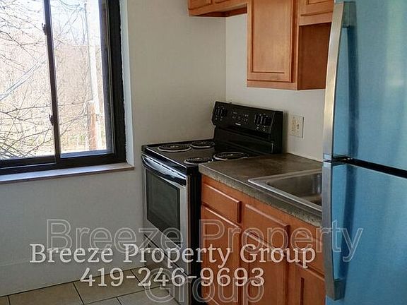 5th image of 1919 Ottawa Dr #7