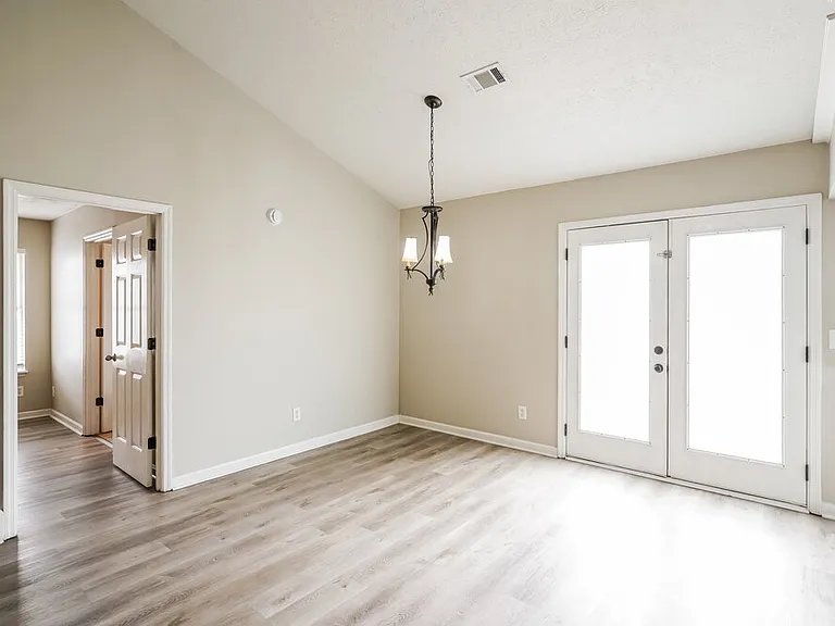 4017 Pepperwood Dr — Photo 6