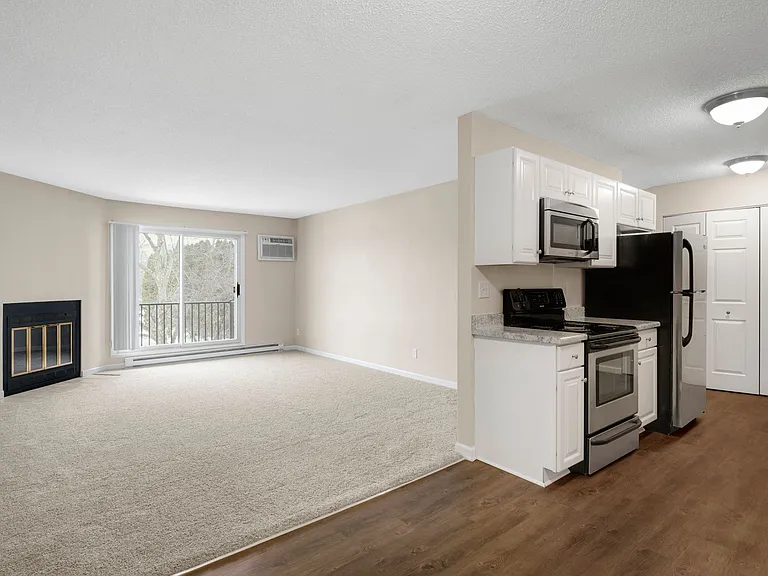 Hearthwood Apartments — Photo 8
