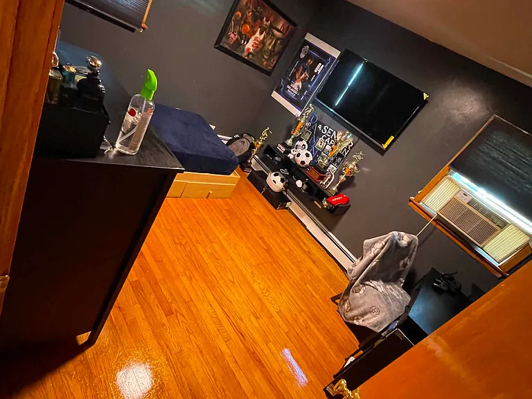 2724 N Mulligan Ave #2 — Photo 8