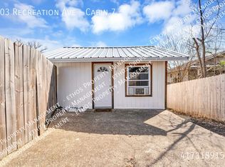 203 Recreation Ave Cabin 7, Rockaway Beach, MO 65740