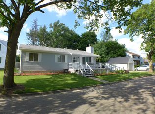 1101 Riley St, Lansing, MI 48910